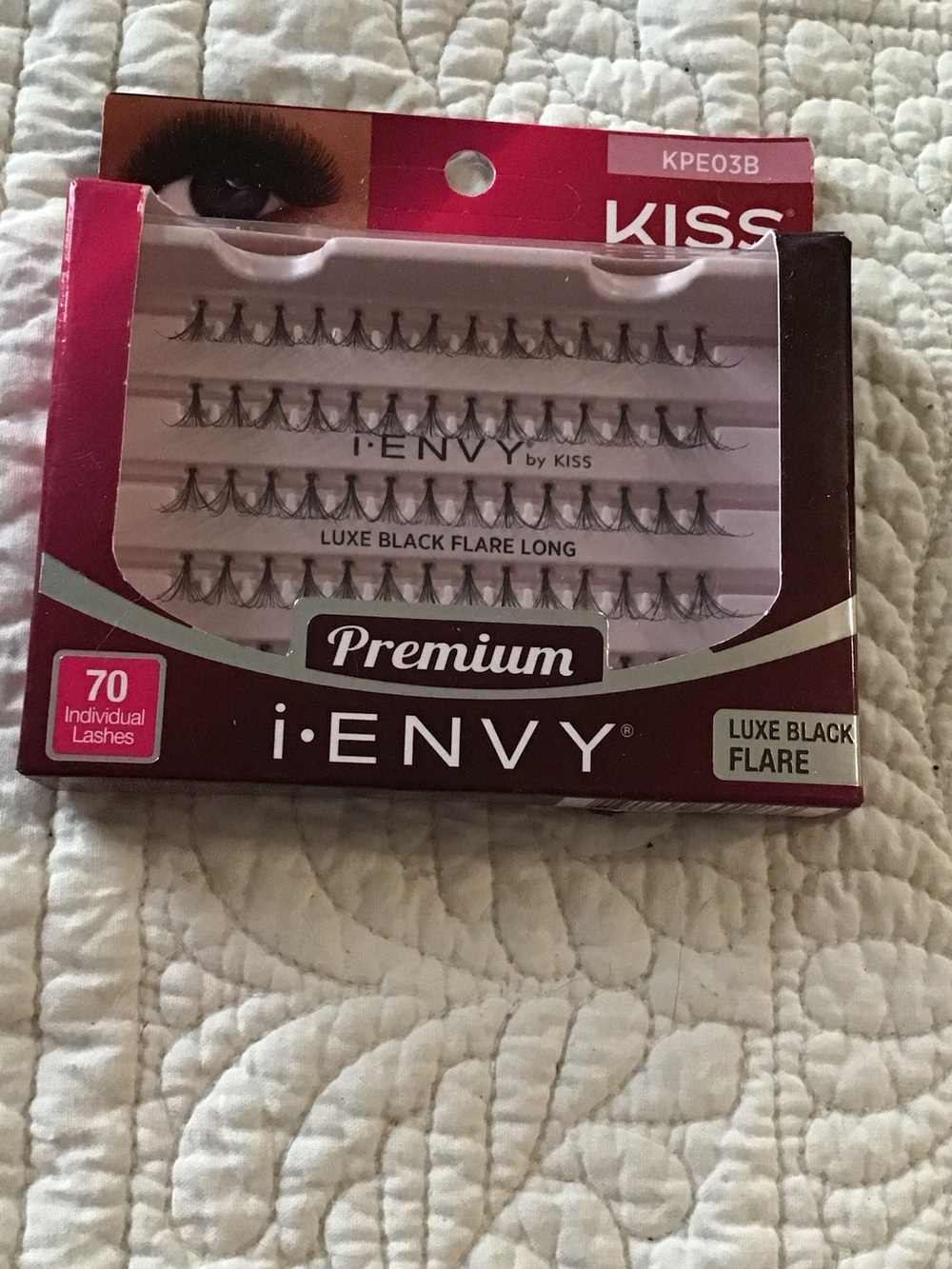 New Kiss i-ENVY Luxe Black Flare Individual Lashes